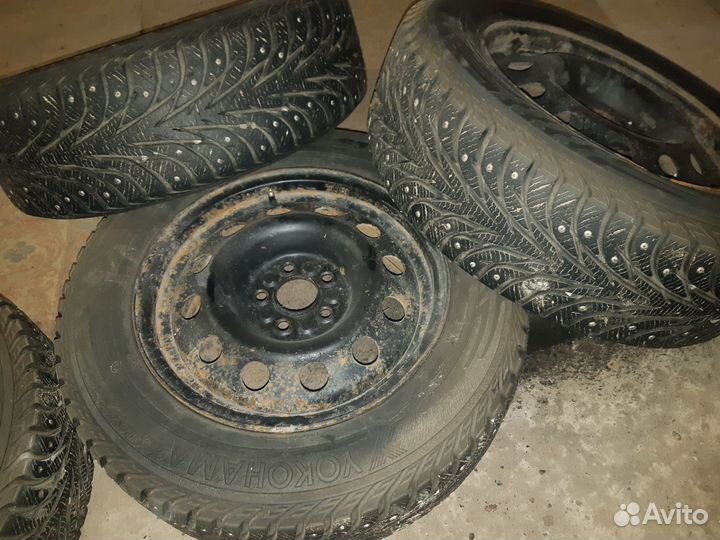 Зимние колеса на Фольксваген Поло 195*65*15