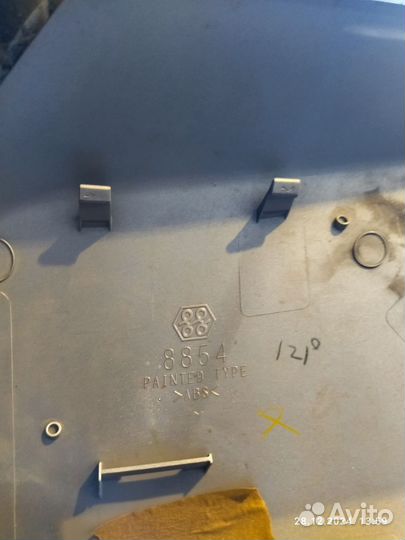 Крышка на зеркало Ленд Крузер 200