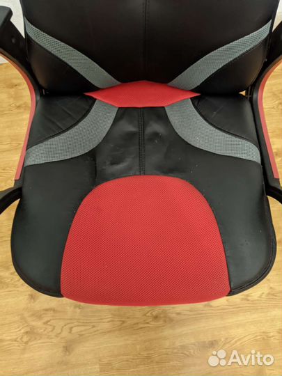 Игровое кресло TetChair Runner