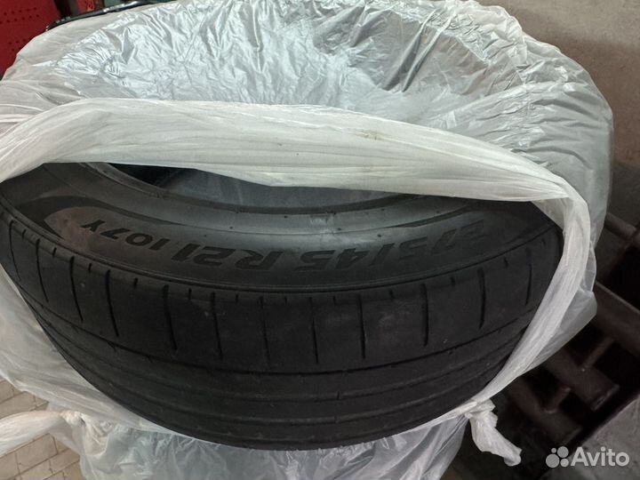 Pirelli Scorpion 275/45 R21 и 315/40 R21