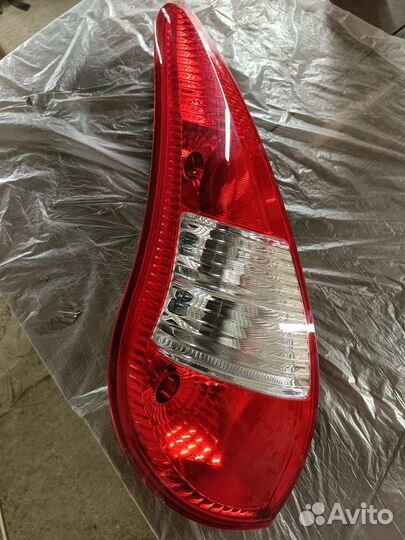 Задний фонарь kalina 1