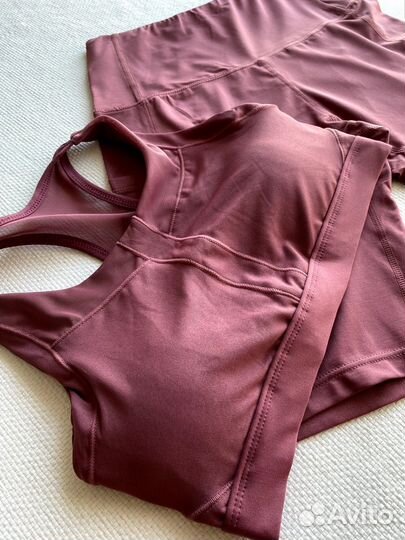 Костюм для фитнеса