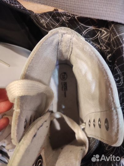 Коньки фигурные