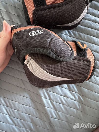 Налокотники хоккейные