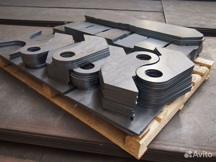 Плазменная резка металла, деталей из металла