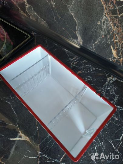 Аквариум с фильтром и подсветкой