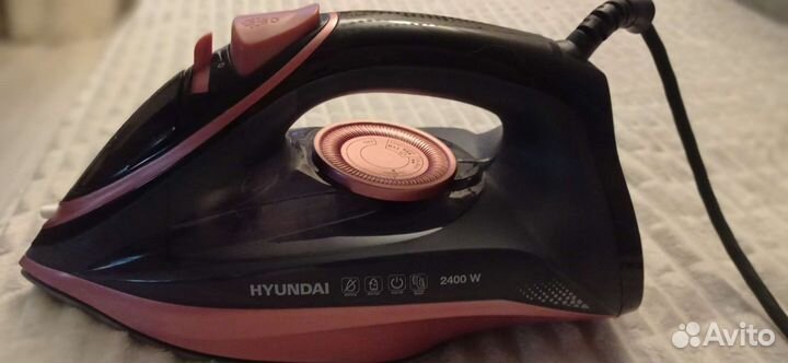 Утюг Hyundai