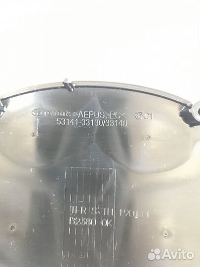 Эмблема на камри 70, 75