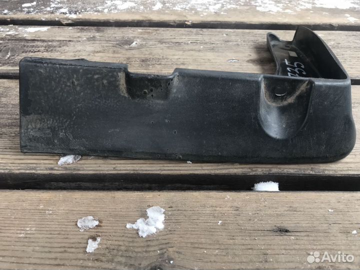 Брызговик передний правый Kia Optima IV 2016–2020