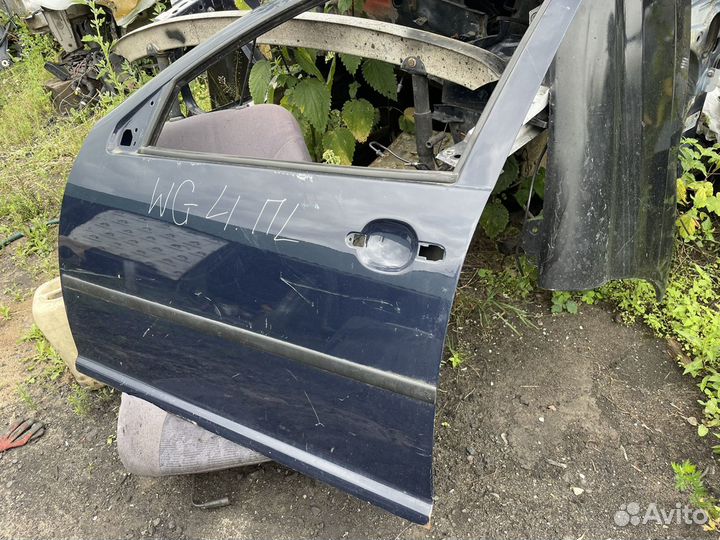 Дверь передняя Левая Фольксваген Гольф 4