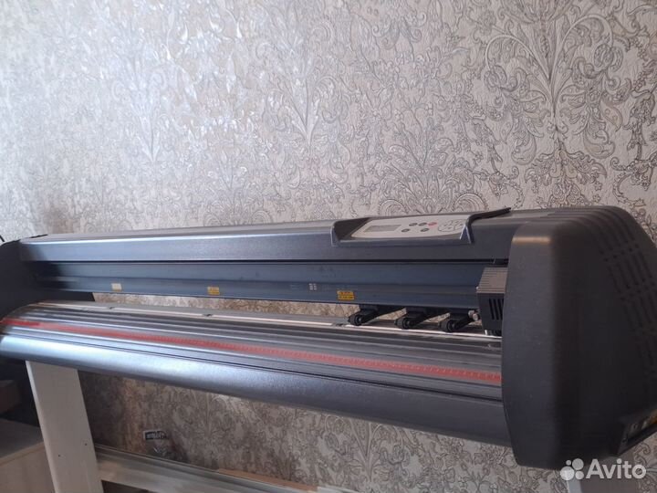 Режущий плоттер