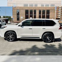 Lexus LX 4.5 AT, 2019, 313 000 км, с пробегом, цена 8 160 000 руб.