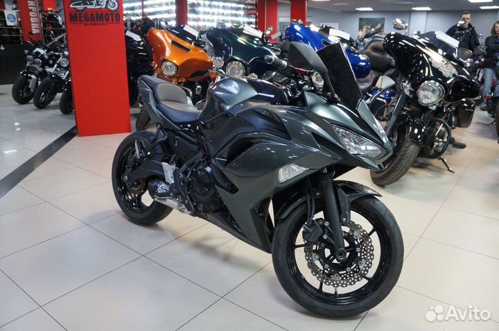 Kawasaki ER-6f (Ninja 650R), 2021