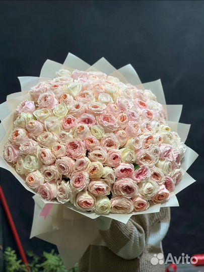 Пионовидные розы