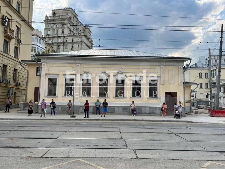 Сдам торговое помещение, 435 м²