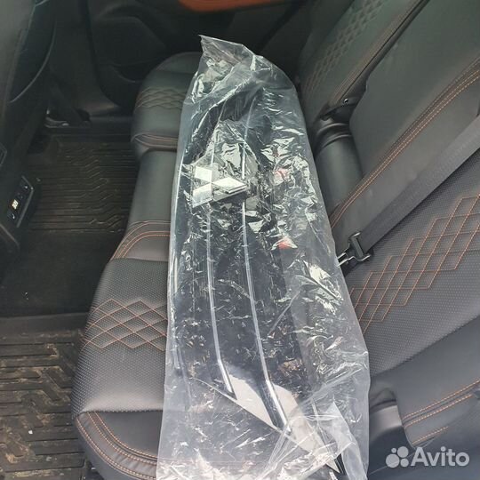 Решетка радиатора Mitsubishi outlander 4 GM 2023