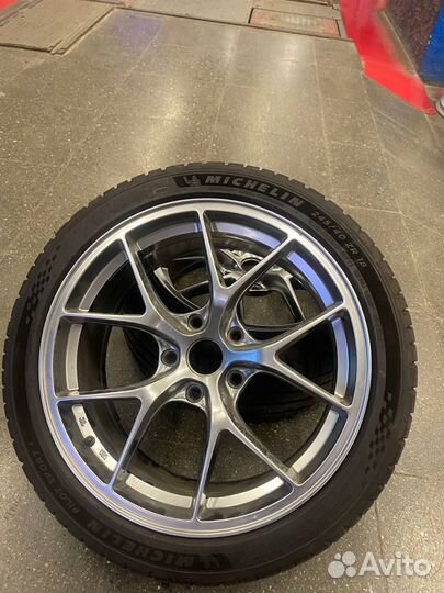 Michelin Pilot Sport 5 245/40 R18