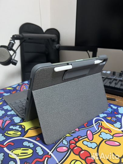 Logitech Folio Touch для iPad Air 2020/2022
