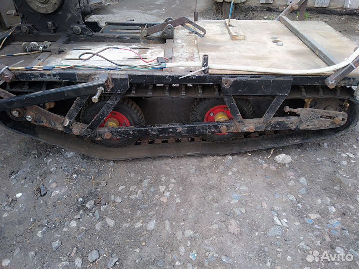 Мотобуксирощик