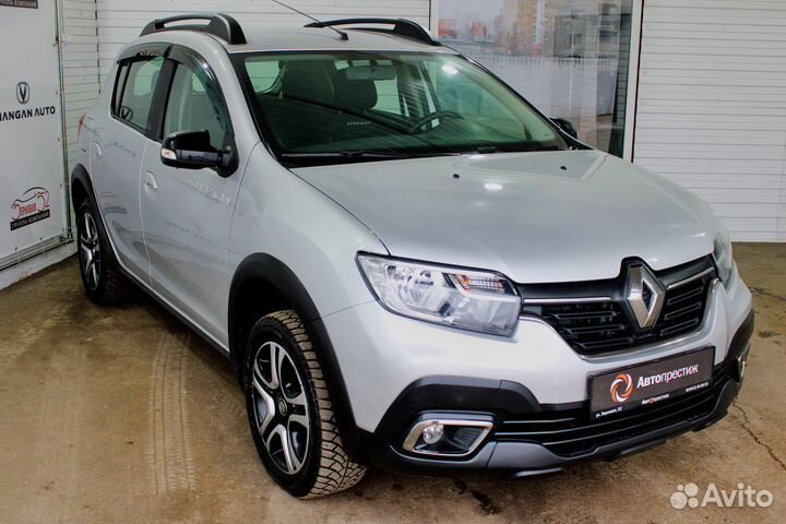 Renault Sandero Stepway 1.6 CVT, 2018, 62 000 км