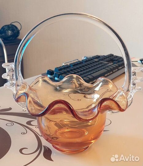 Вазочка-конфетница, гутное стекло, Чехословакия