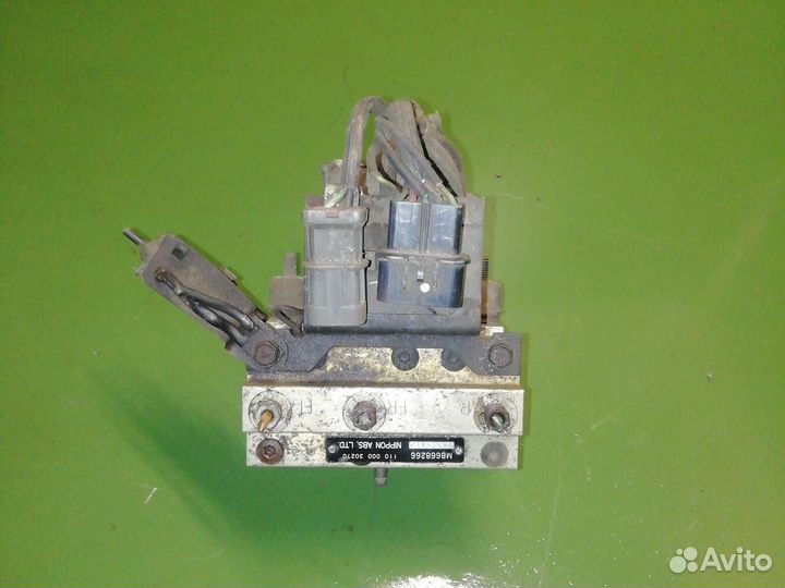 Mitsubishi Pajero 2 блок abs