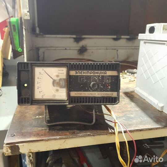 Зарядное устройство для акб электроника