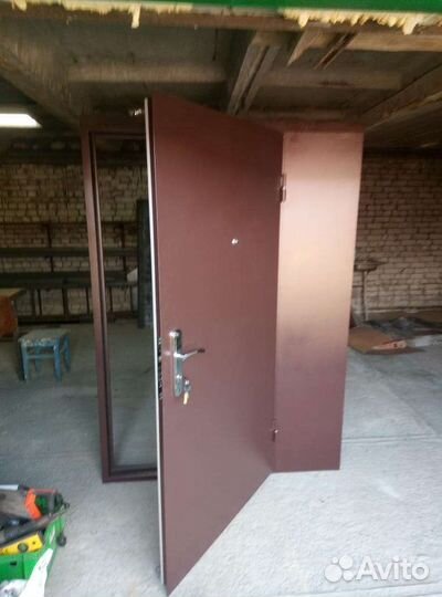 Изготовление металлических дверей, заборов, ворот