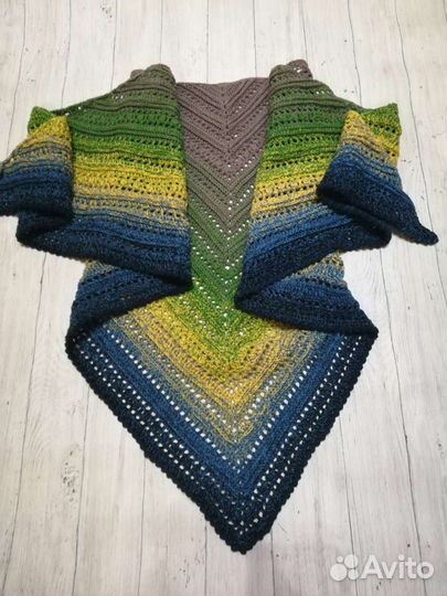 Бактус, шейный платок