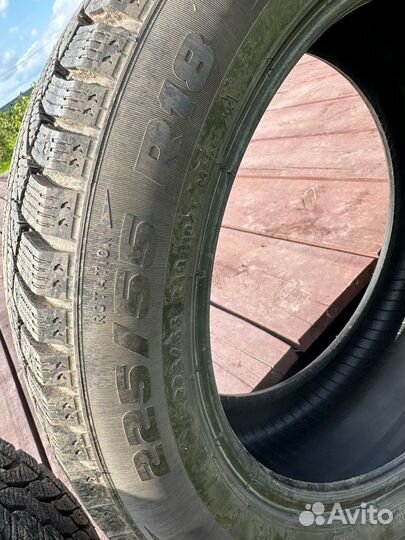 Pirelli Formula Ice 225/55 R18 102T