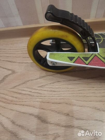 Двухколесный складной самокат rocex