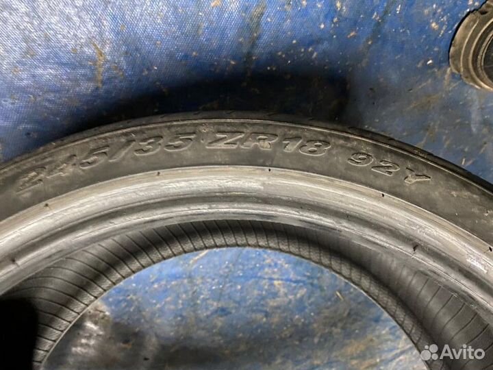 Pirelli P Zero 245/35 R18