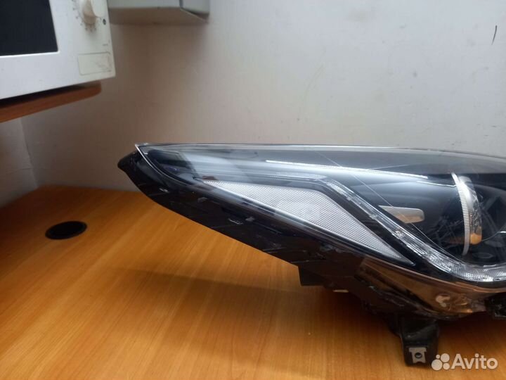 Фара правая Hyundai Solaris 2 галоген дхо