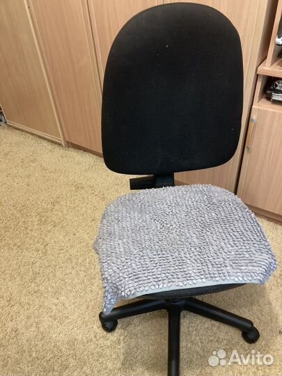 Компьютерное кресло
