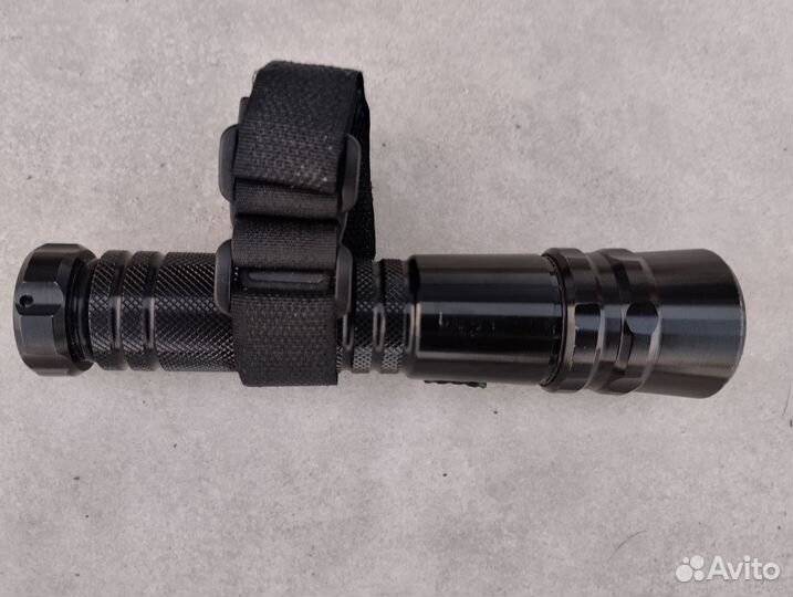 Фонарь tusa TL-300 подводный