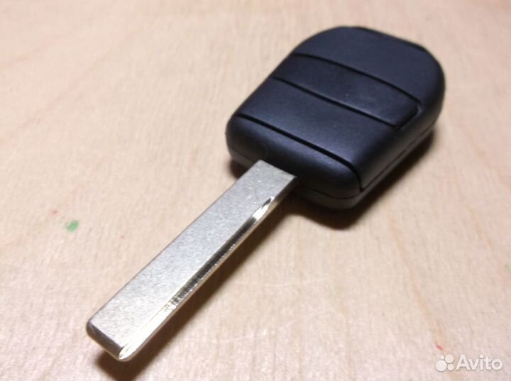 Land Rover чип ключ 3 кнопки siemens 5WK4 666