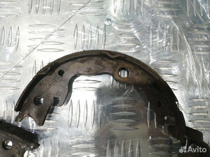 Колодки стояночного тормоза Qashqai, X-Trail