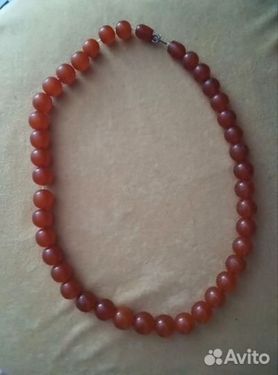 Янтарные бусы СССР