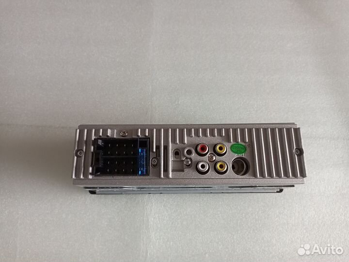 Магнитола 1 din с экраном новая