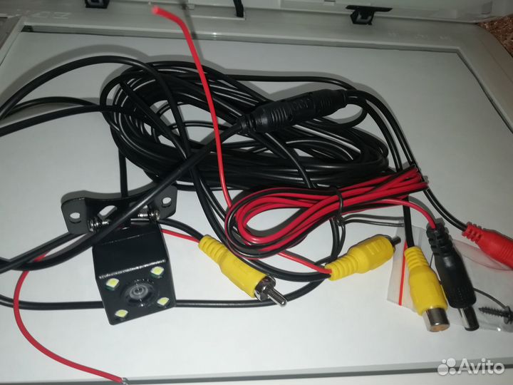 Видеокамера заднего вида аналоговая