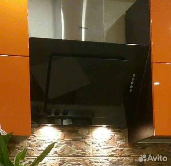 Вытяжка для кухни 60 см наклонная