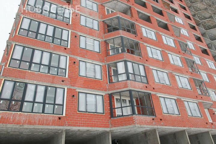 2-к. квартира, 77,3 м², 14/15 эт.