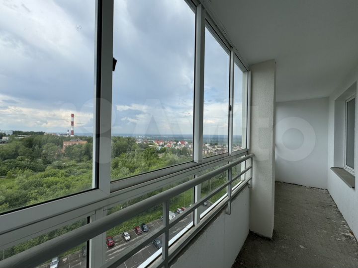 3-к. квартира, 107 м², 14/17 эт.