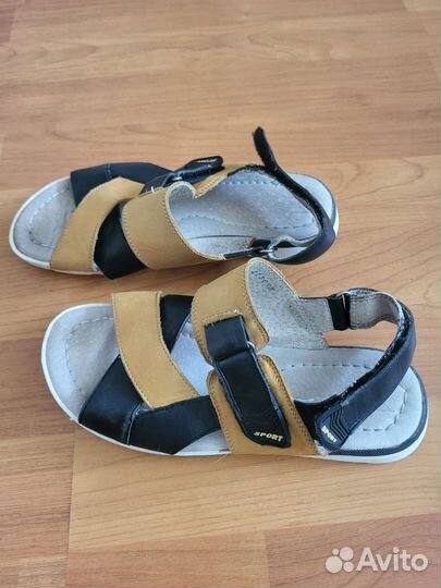 Сандалии для девочки