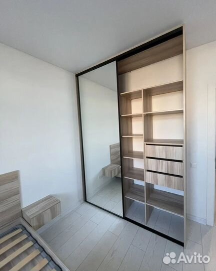 Шкаф в прихожую