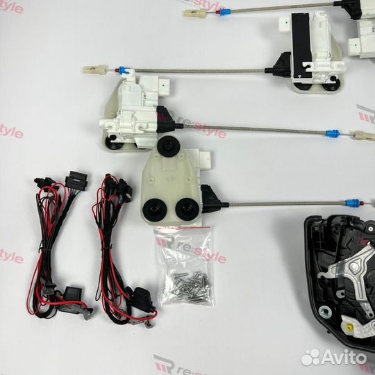 Доводчики дверей BMW X2 (F39) с 18 комплект S2128