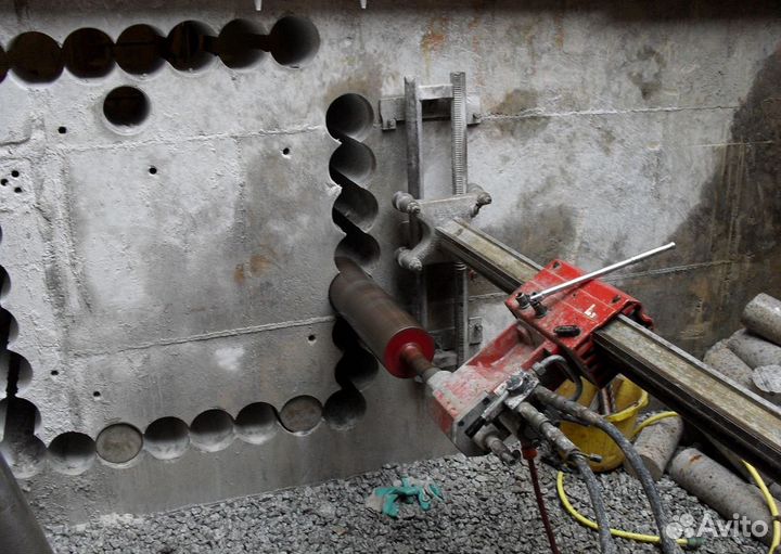 Алмазной бурение технических отверстий