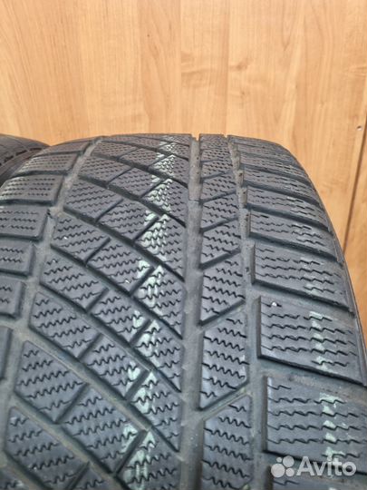 Continental ContiWinterContact TS 830 P 245/35 R19