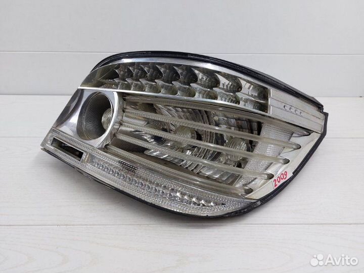 Фонарь заднего хода правый Bmw