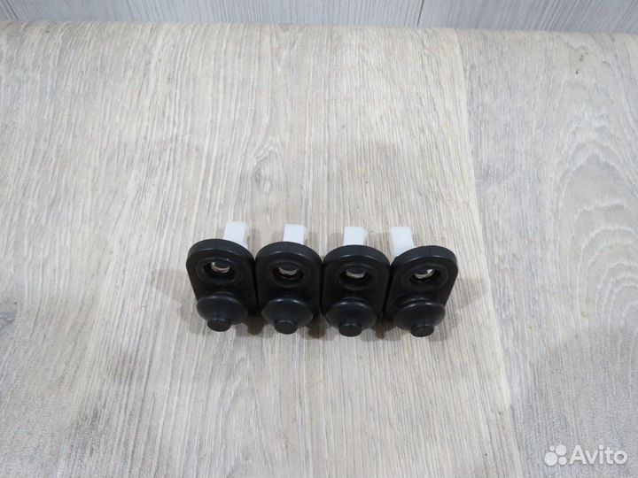 Концевик двери Kia Rio 3